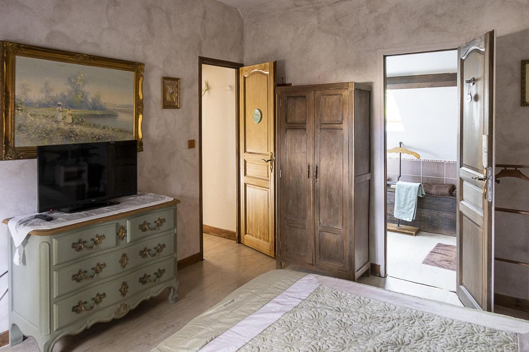 Le Clos Saint Paul - Chambres D'Hotes, Gite Et Spa Pres De Giverny, Vernon, Les Andelys Tourny الغرفة الصورة